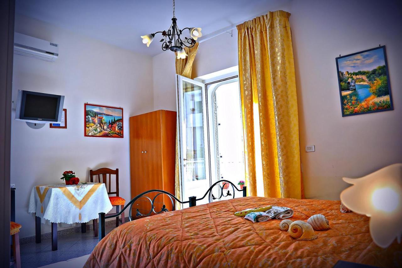 B&B La Perla Castro  Room photo